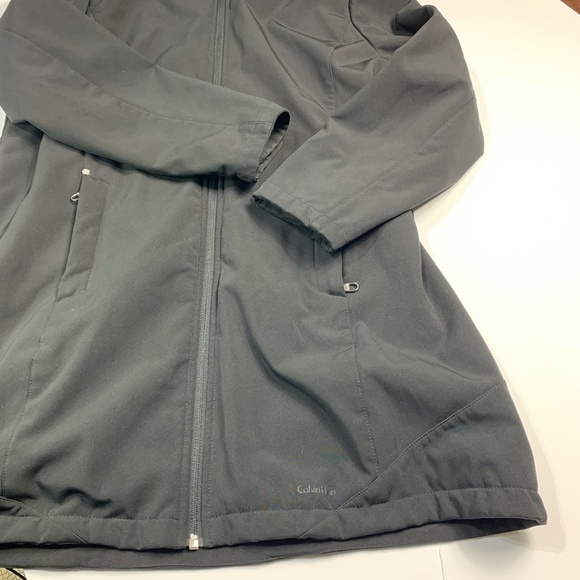 Calvin Klein Water Resistant Breathable Shell - Picture 5 of 12
